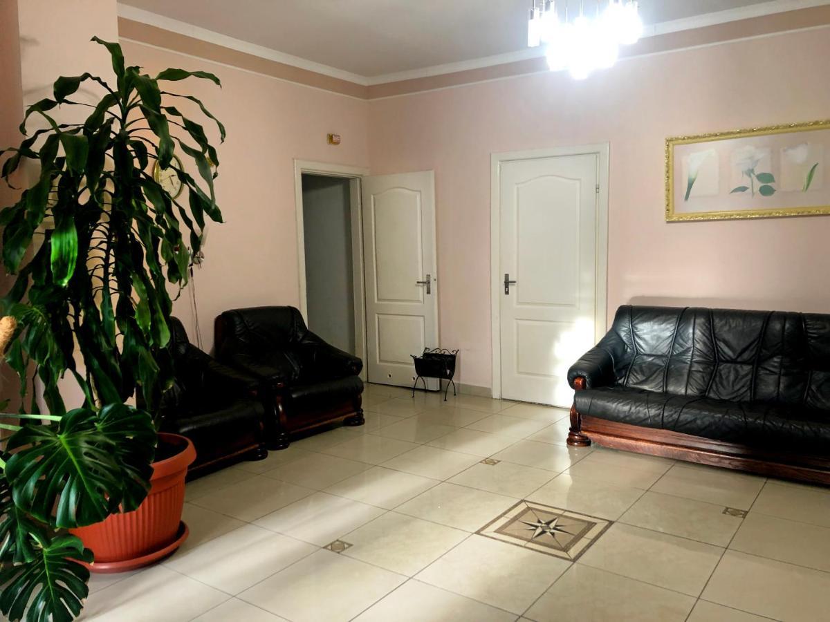 Comfort Hotel Chervonograd Exterior foto