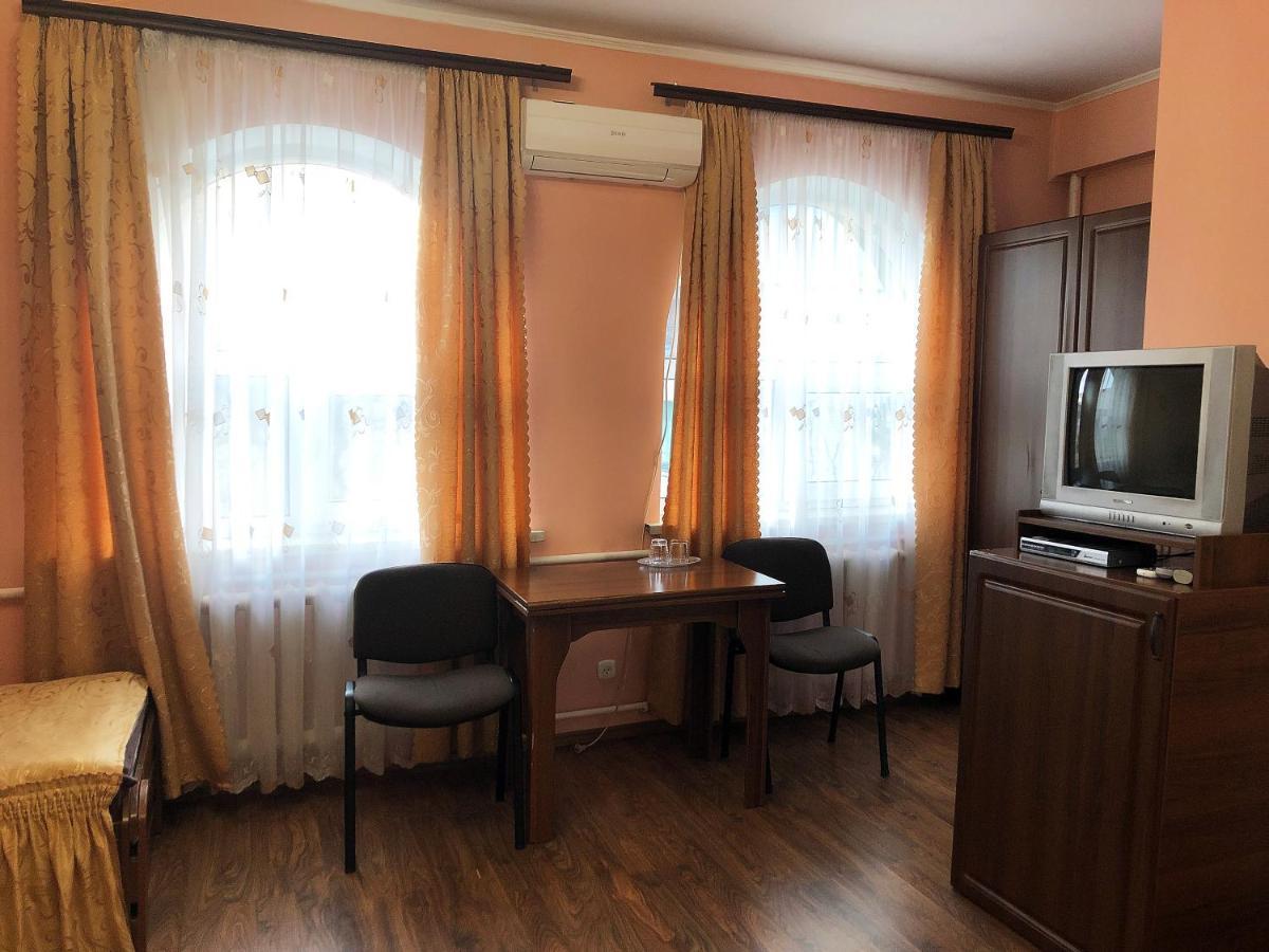 Comfort Hotel Chervonograd Exterior foto