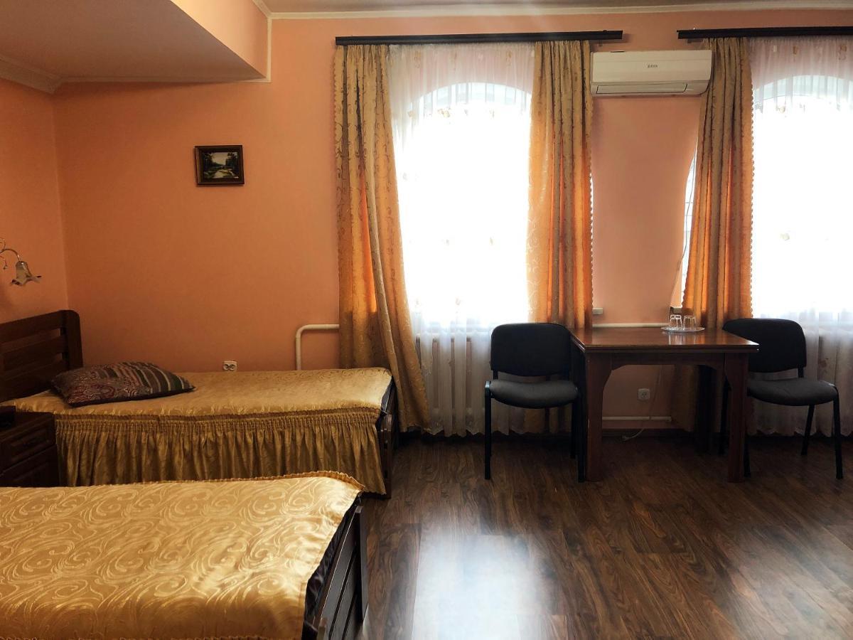 Comfort Hotel Chervonograd Exterior foto